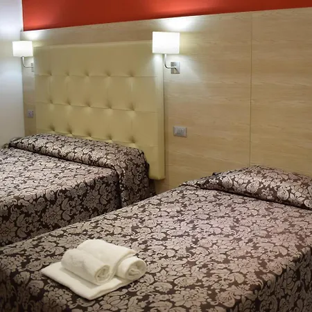 Baffo Rosso Hotell 3*