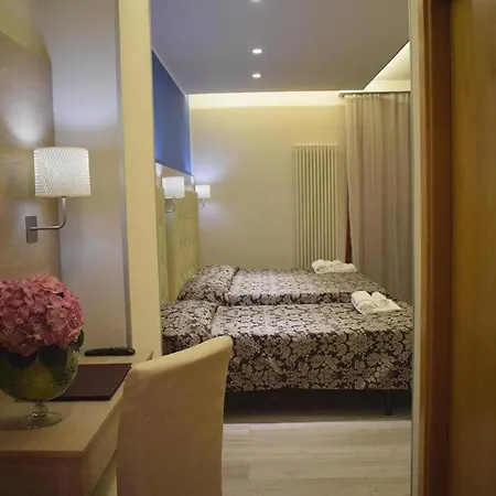 Hotel Baffo Rosso Alba Adriatica