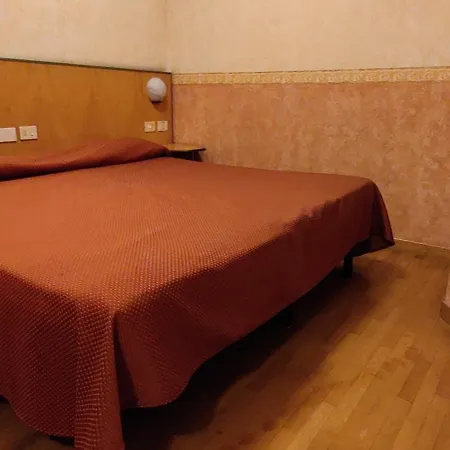 Baffo Rosso Hotell Alba Adriatica