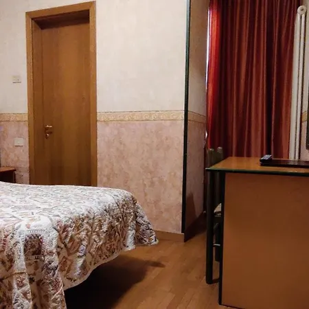 Baffo Rosso 3* Alba Adriatica