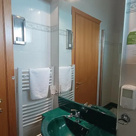 Baffo Rosso Hotell Alba Adriatica