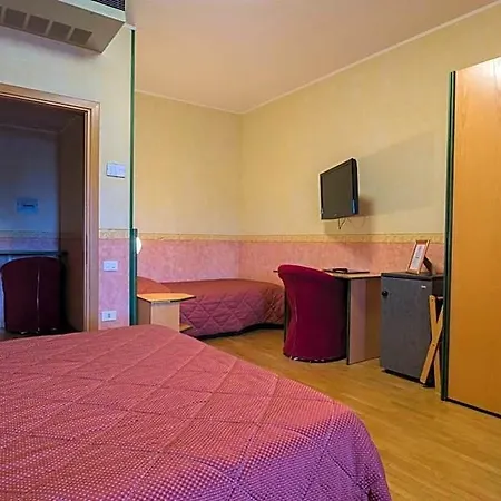 Baffo Rosso 3* Alba Adriatica