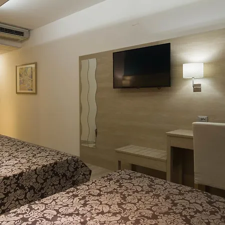 Baffo Rosso Hotell Alba Adriatica