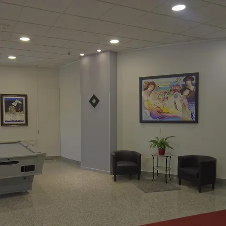 Hotell Baffo Rosso 3*