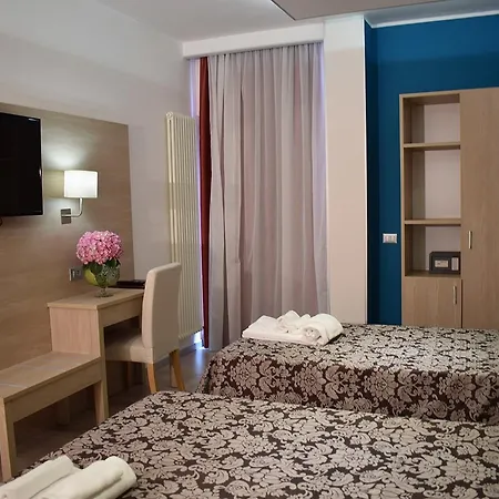 Hotell Baffo Rosso Alba Adriatica