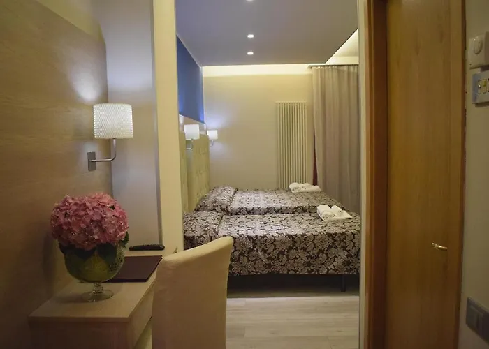 מלון Baffo Rosso אלבה אדריאטיקה