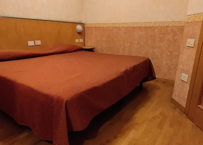 Baffo Rosso מלון אלבה אדריאטיקה