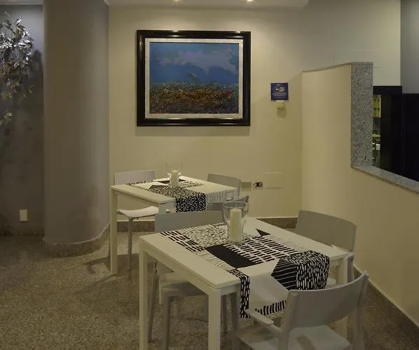 فندق Baffo Rosso ألبا أدرياتيكا