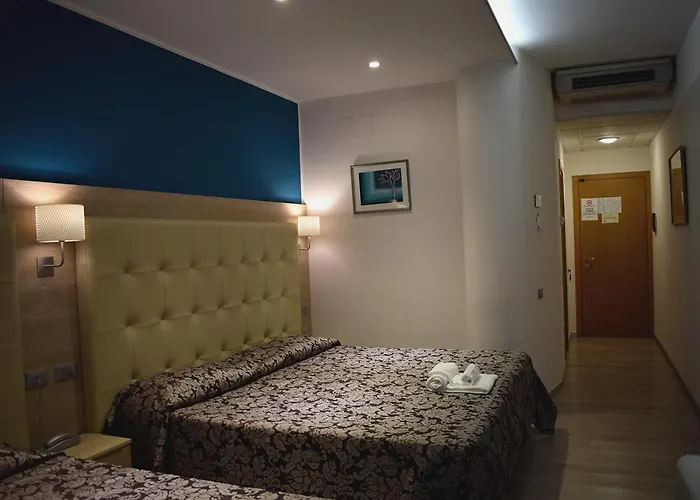 מלון Baffo Rosso 3*